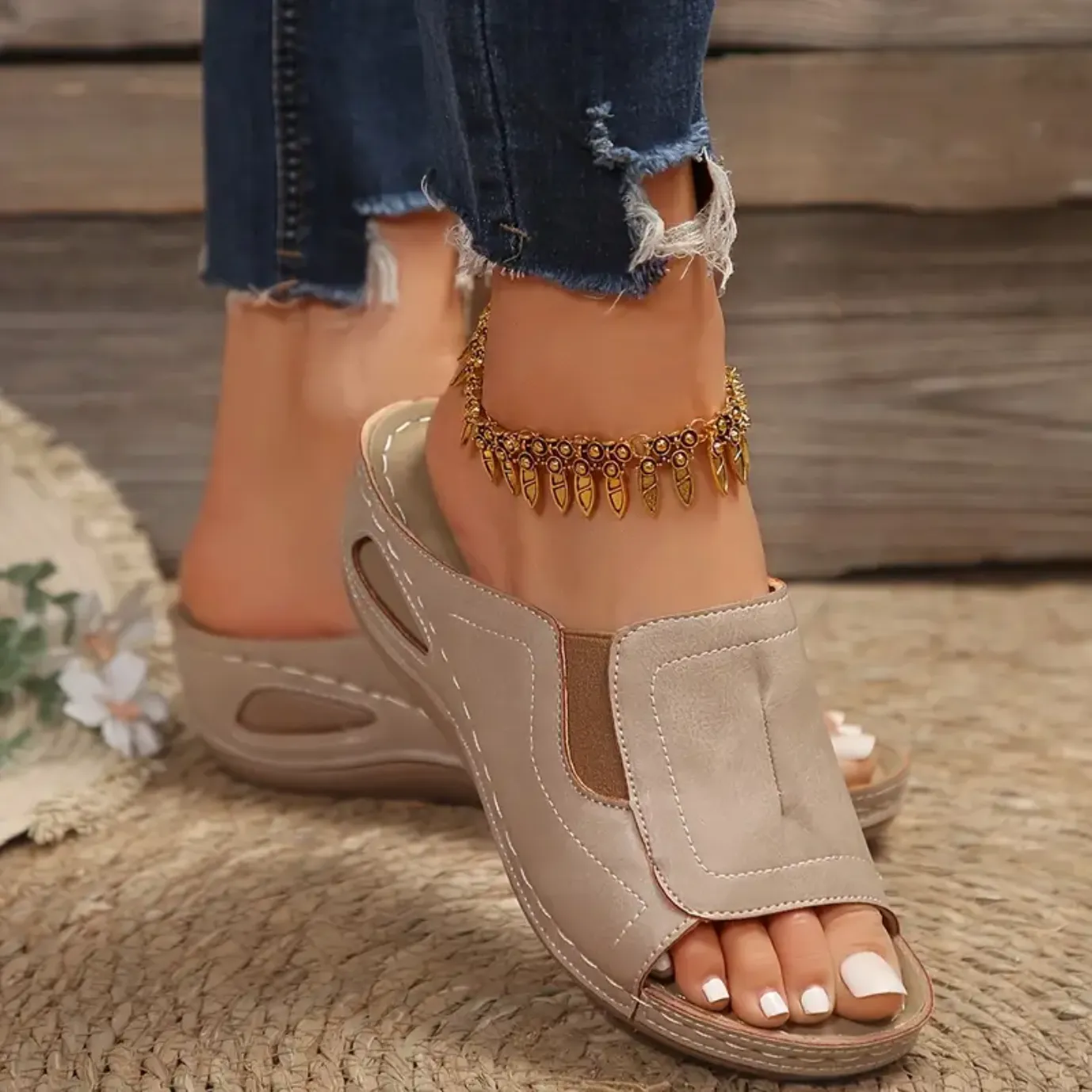 StepLuxe™ - Innovative Orthopedic Slippers