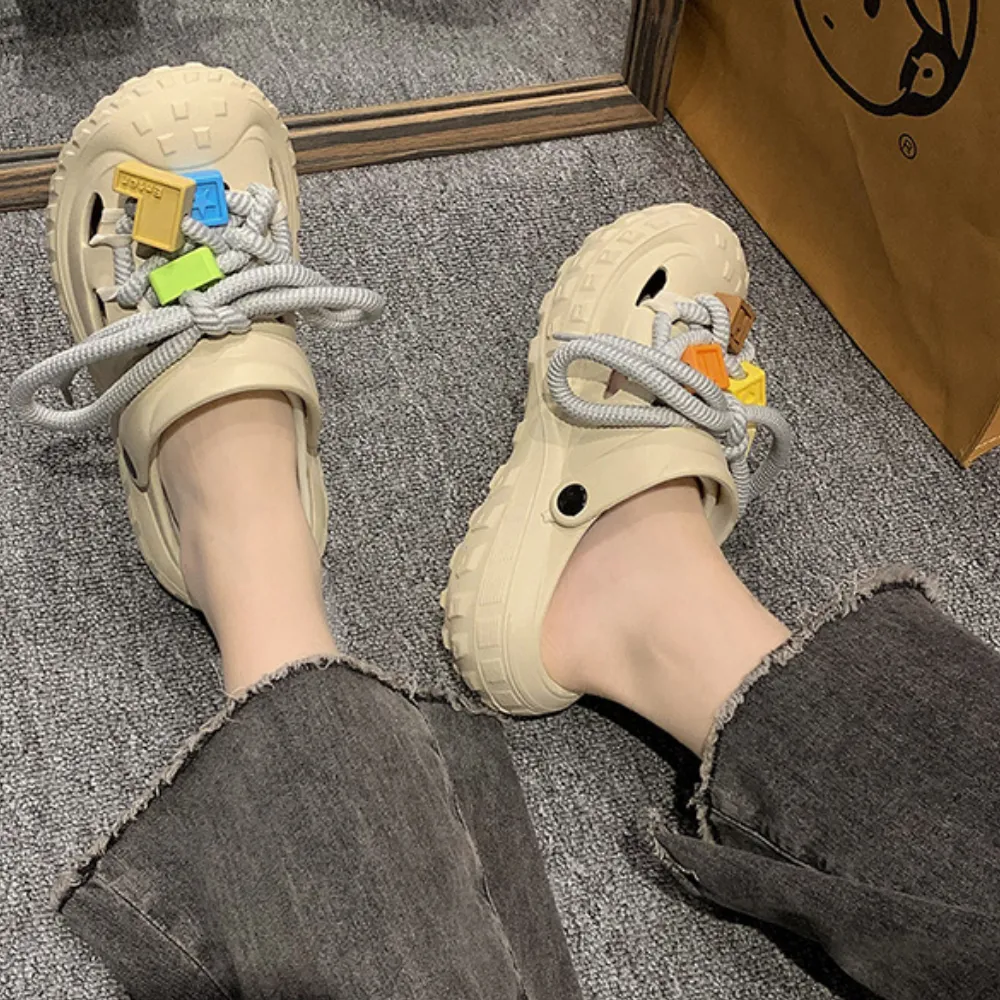 Street Shoelace Cartoon Ripped Slippers