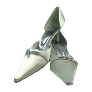 STUART WEITZMAN White Silk Pointed Low Heel with Rhinestones and Bows Size 7 1/2