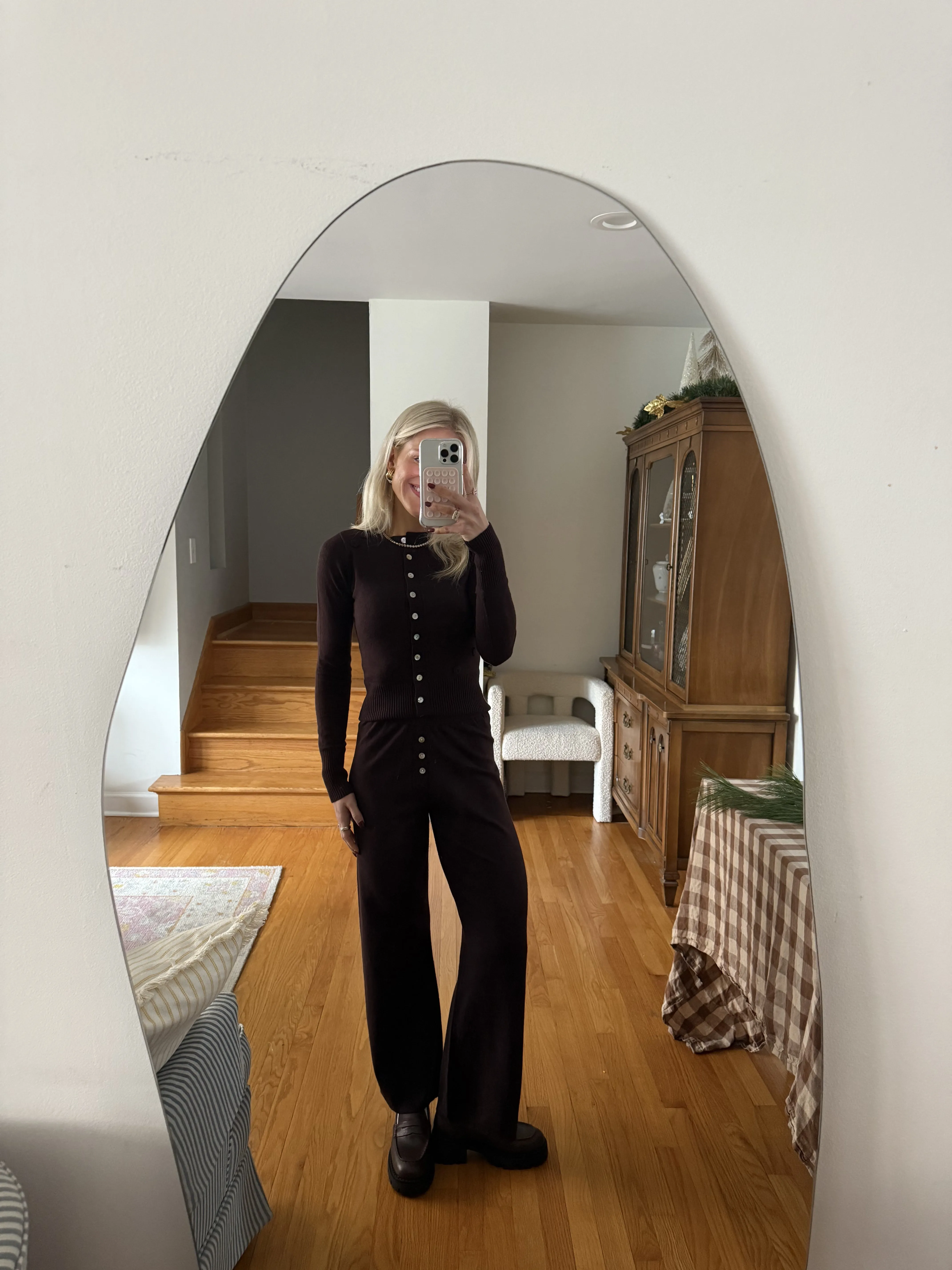 The Easy Peasy Pant // Chocolate
