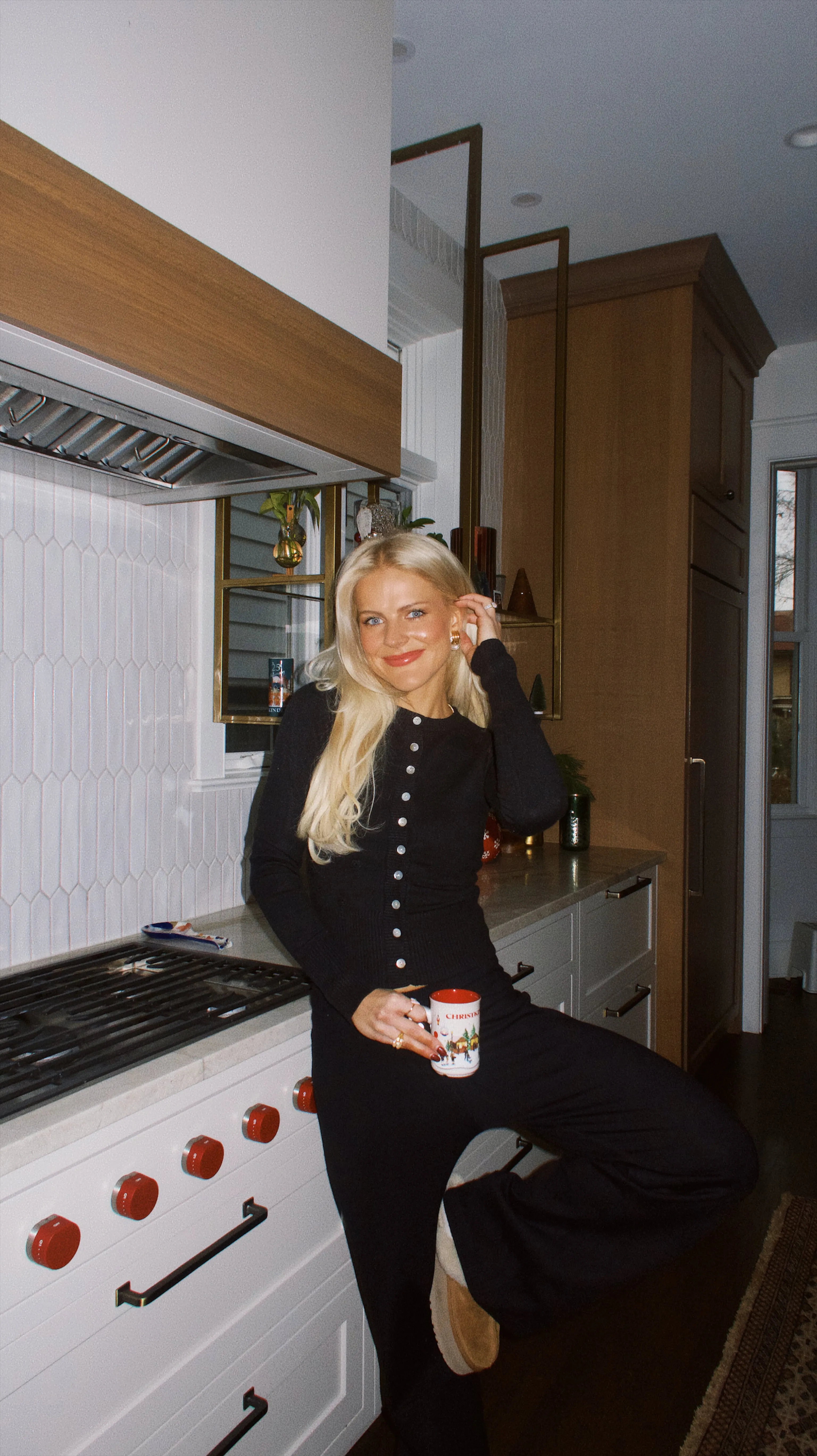 The Sophie Cardigan// Black