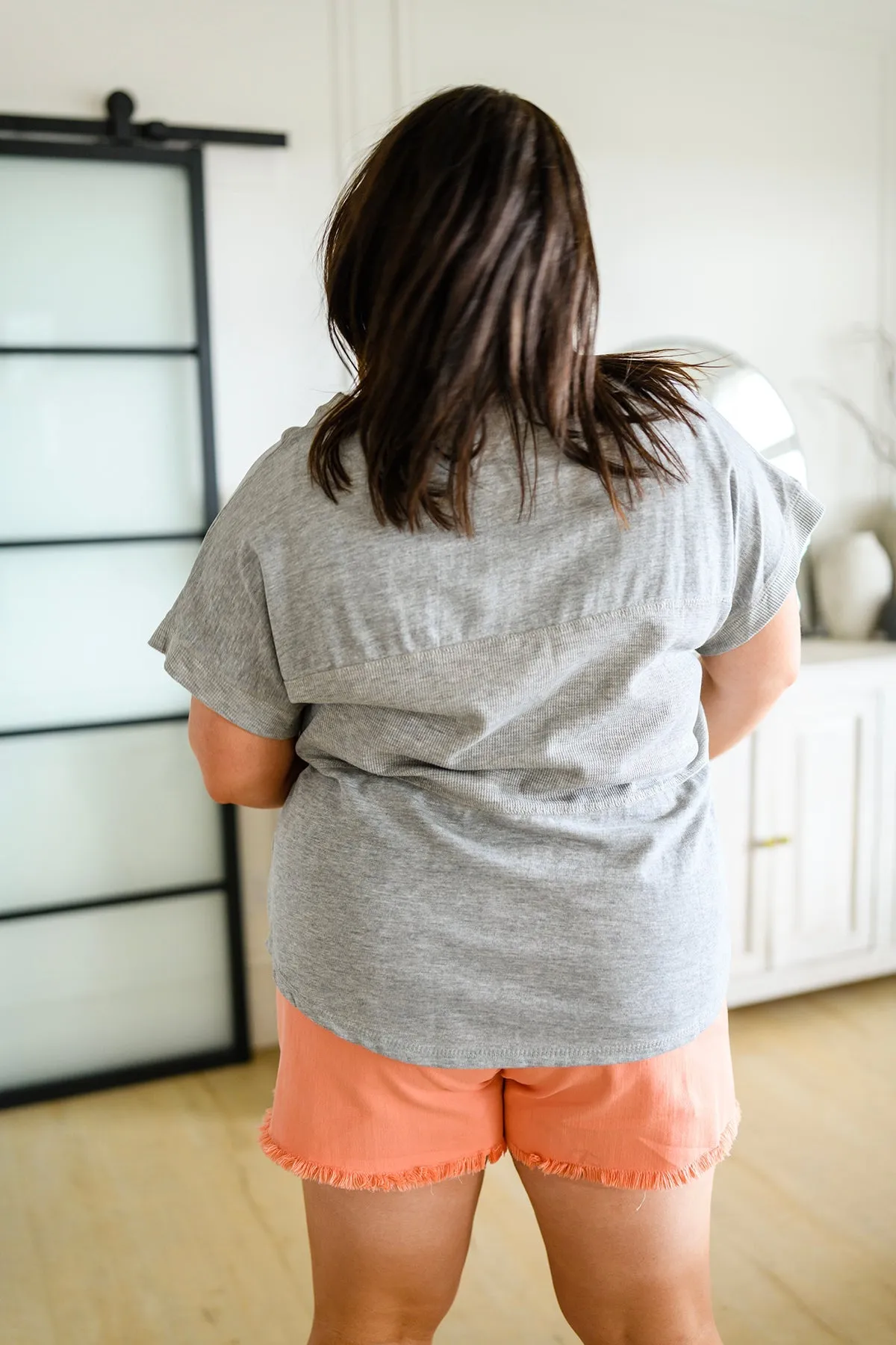 Unmarked Remarks Ribbed Top in Light Heather Grey