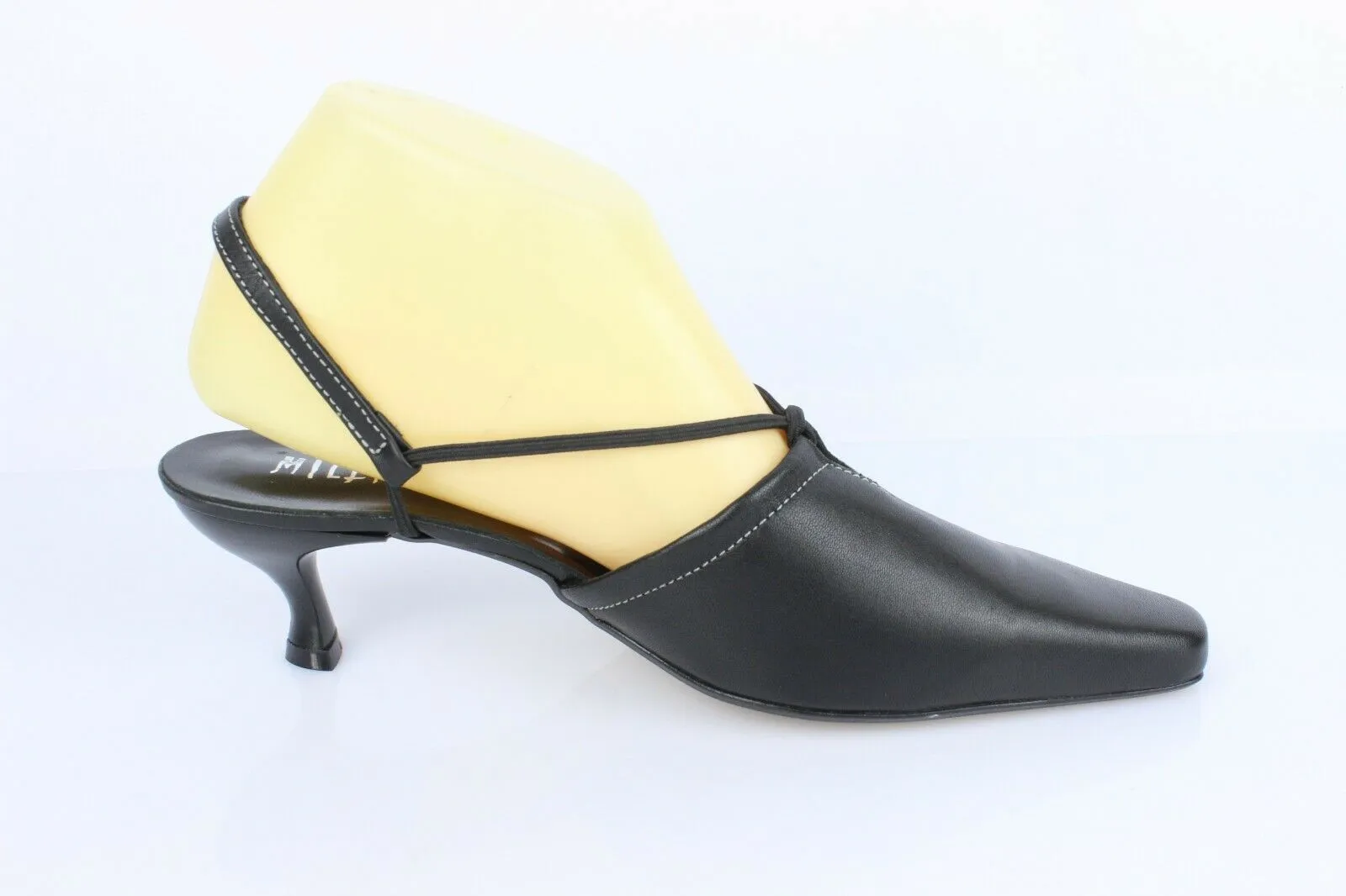 Vintage MILENA Open Court Shoes Pointed Black Leather T 39 Very Good Condition