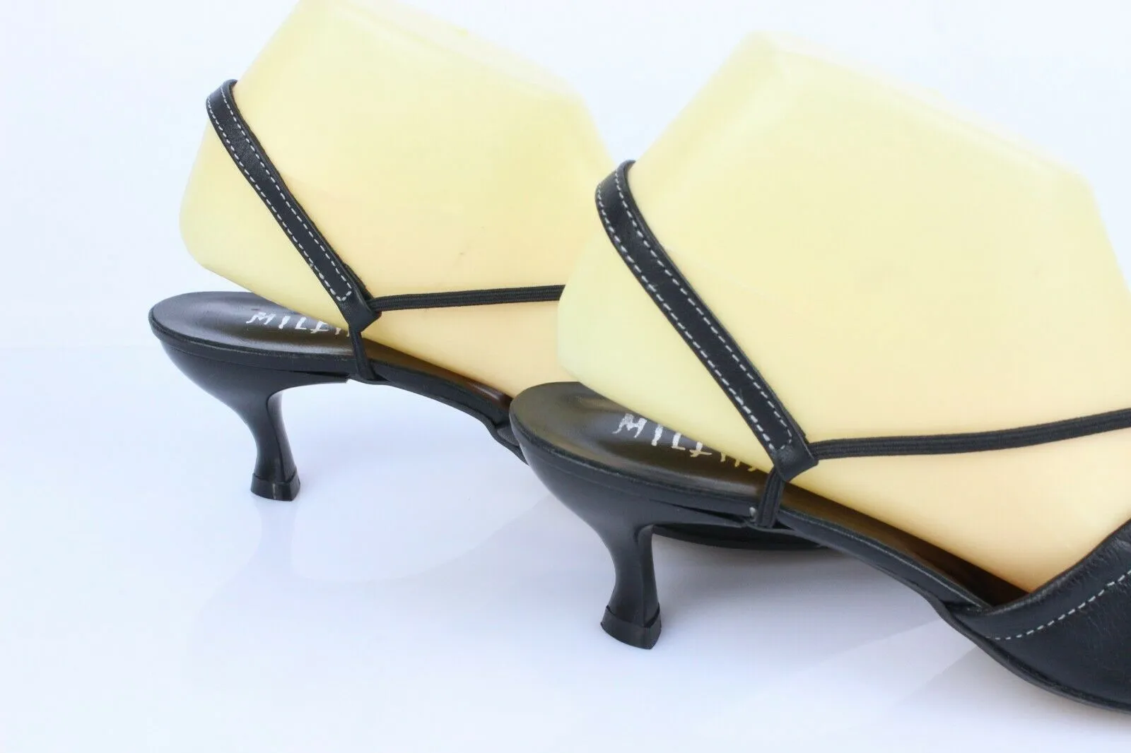 Vintage MILENA Open Court Shoes Pointed Black Leather T 39 Very Good Condition