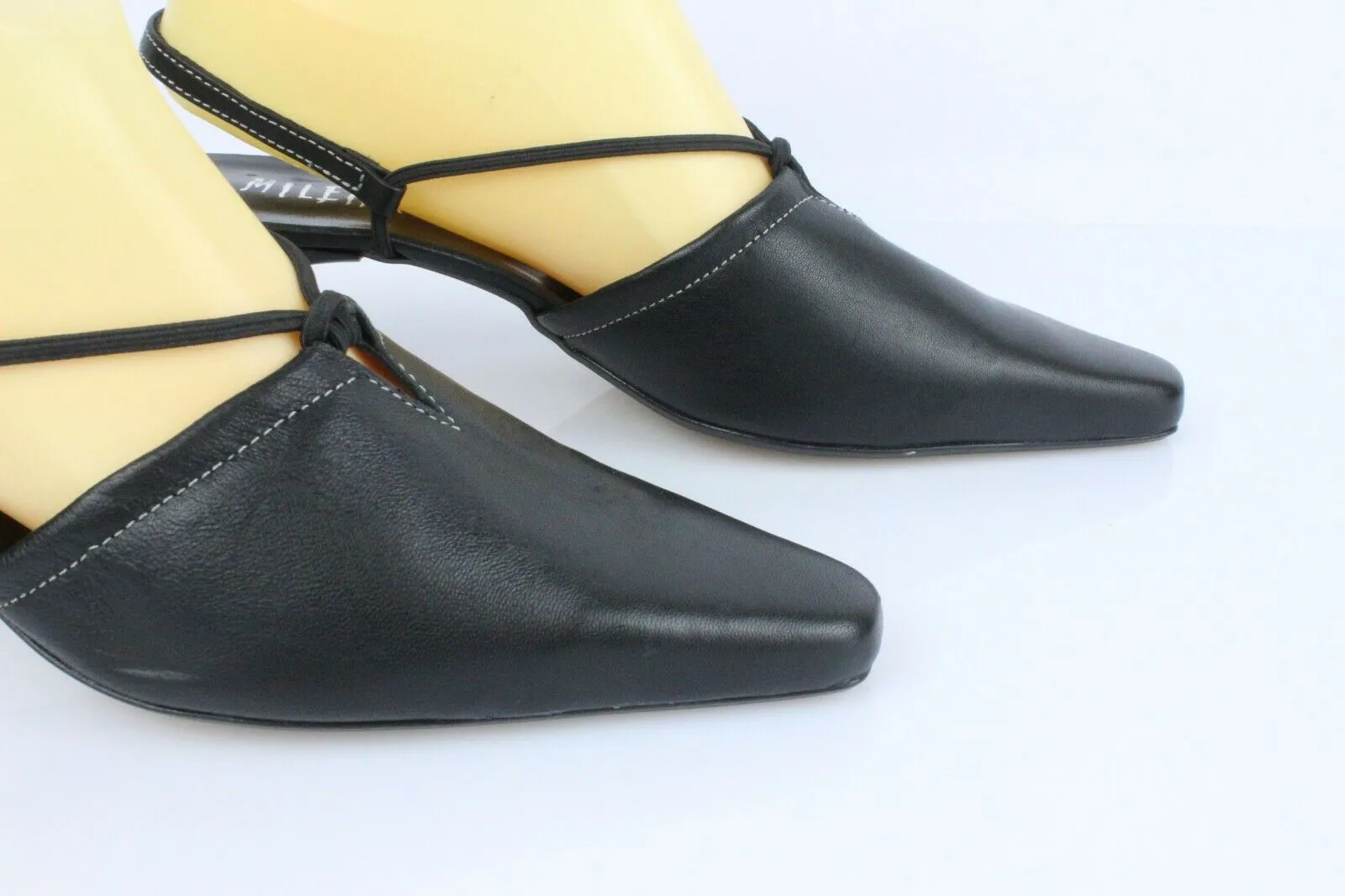 Vintage MILENA Open Court Shoes Pointed Black Leather T 39 Very Good Condition