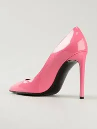 Vitello Vernice Soft Pale Pink Heels (YSL)