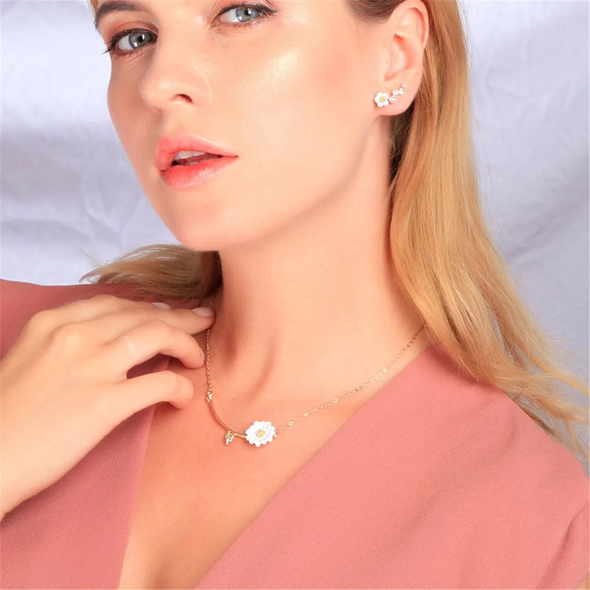 White Enamel & 18K Gold-Plated Daisy Pendant Necklace