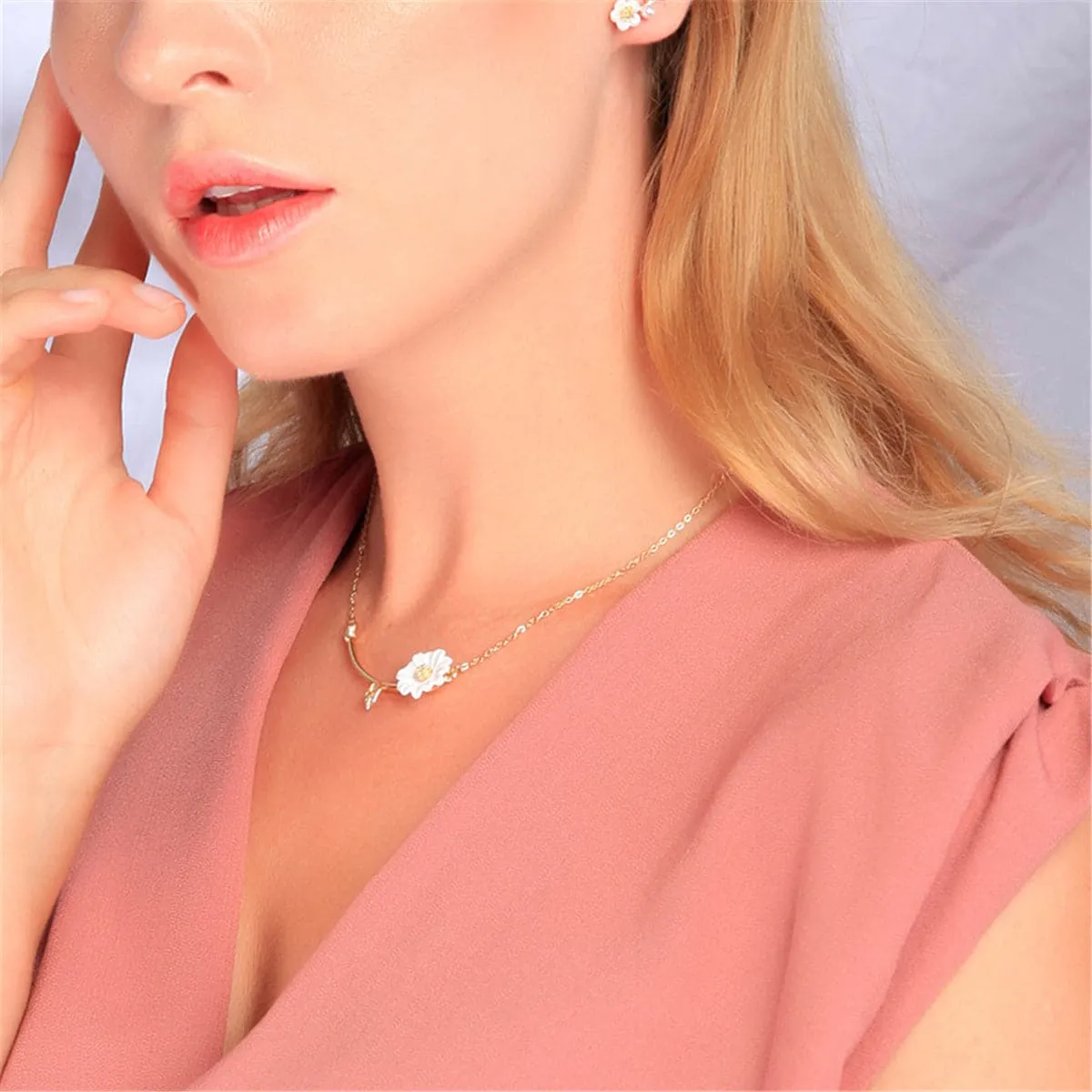 White Enamel & 18K Gold-Plated Daisy Pendant Necklace