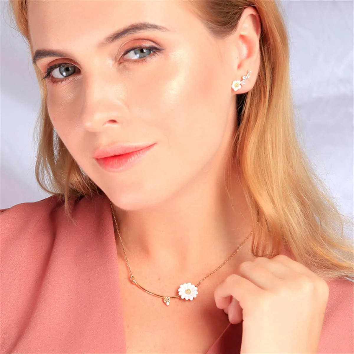 White Enamel & 18K Gold-Plated Daisy Pendant Necklace