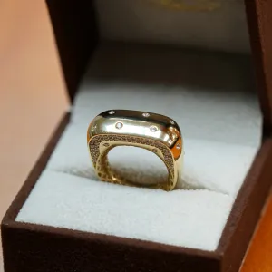 Women's fancy ring in 14K