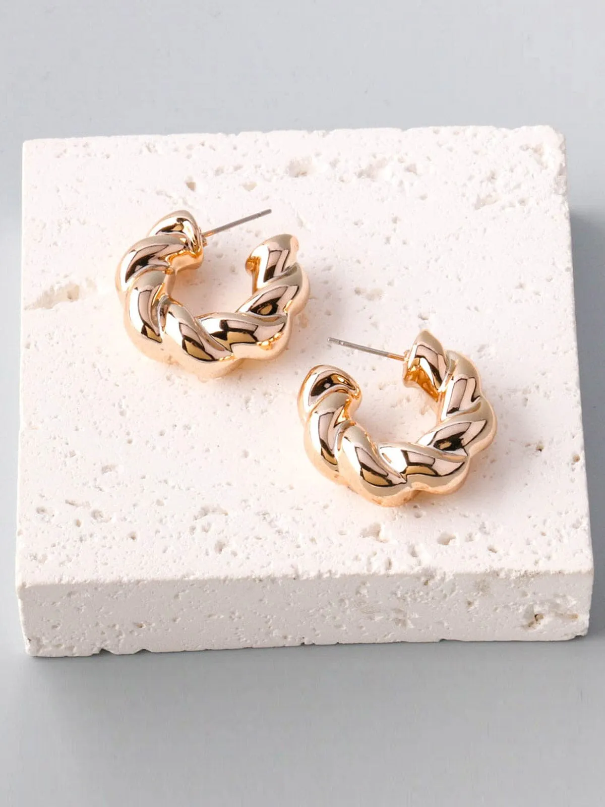 WOMEN'S FASHION GOLD & SILVER EARRINGS