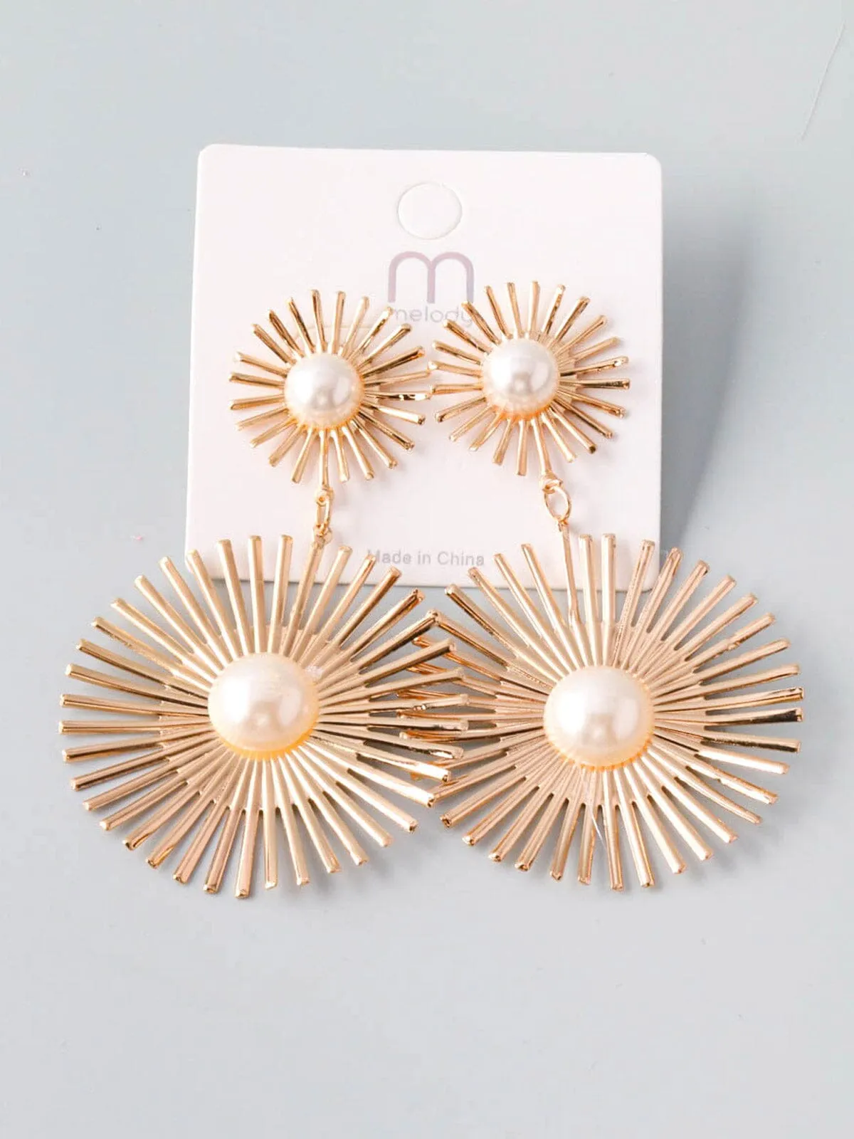 WOMEN'S FASHION GOLD  EARRINGS